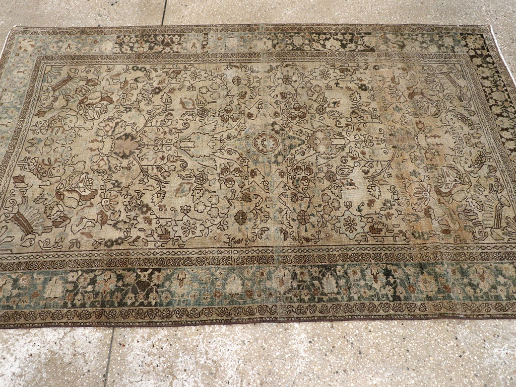 Antiuqe Persian Sarouk Fereghan Rug, No.22979 - Staging