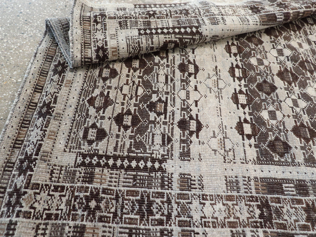 Antique Persian Baluch Rug, No.22981 - Staging