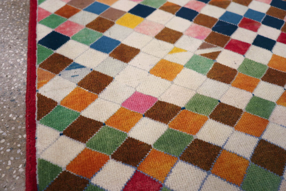 Vintage Persian Kashan Modernist Rug, No.22985 - Staging