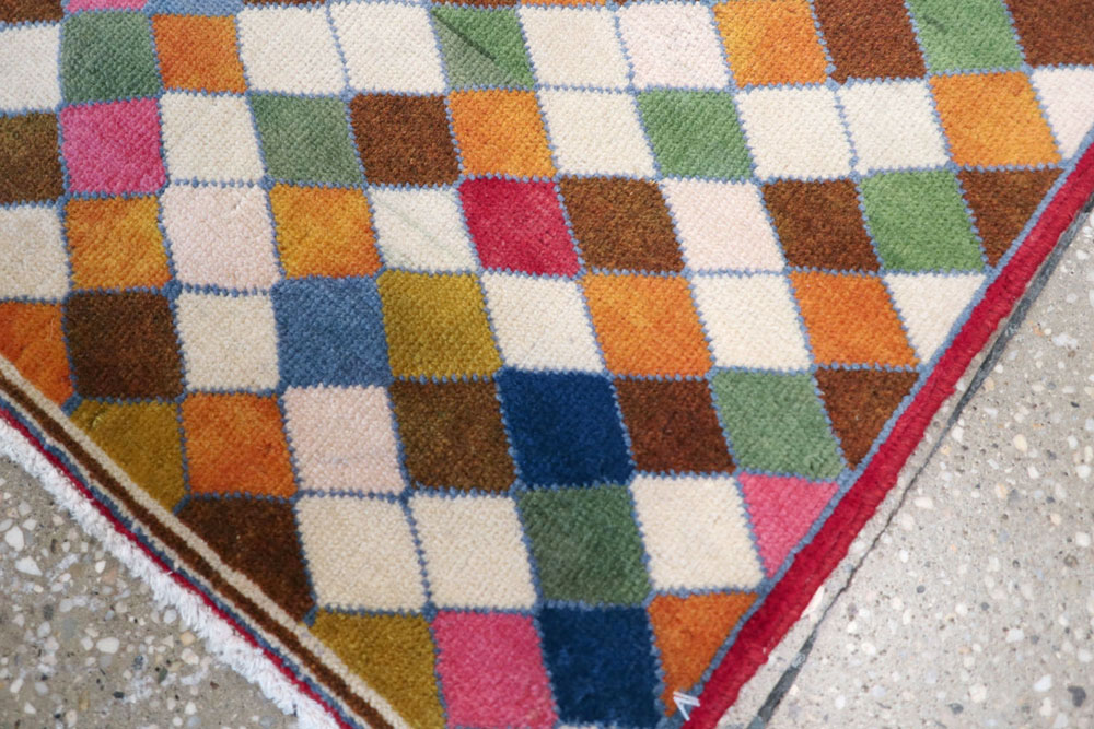 Vintage Persian Kashan Modernist Rug, No.22985 - Staging