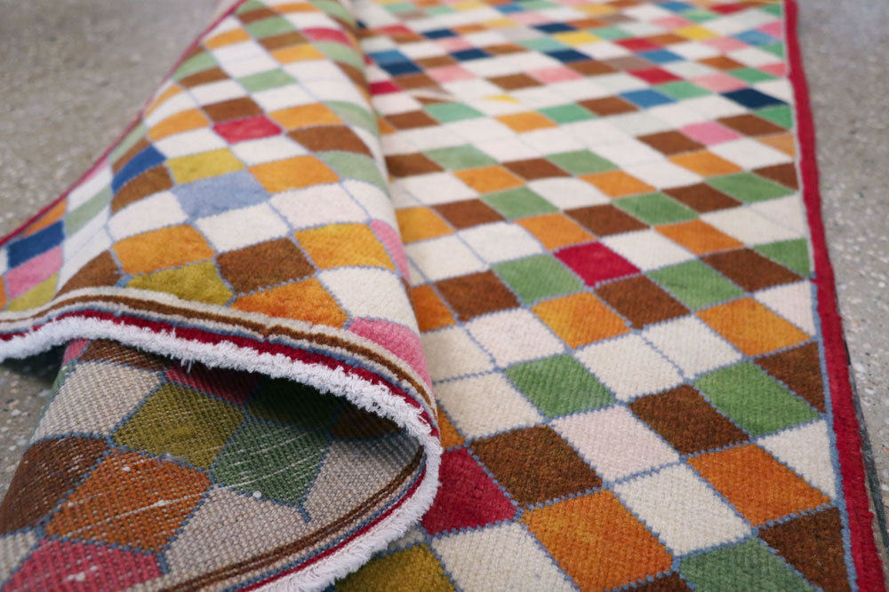 Vintage Persian Kashan Modernist Rug, No.22985 - Staging