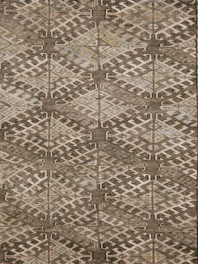 Antique Persian Turkoman Rug, No.23019 - Staging