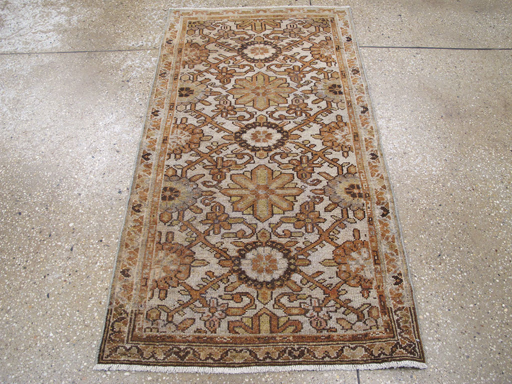Vintage Persian Malayer Rug, No.23027 - Staging