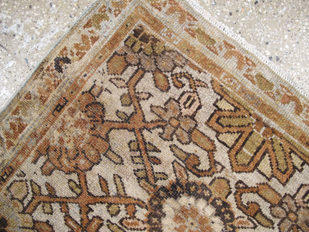 Vintage Persian Malayer Rug, No.23027 - Staging