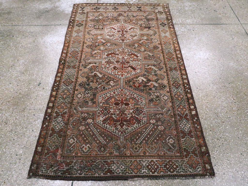 Antique Persian Shiraz Rug, No.23063 - Staging