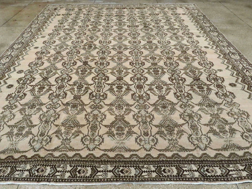 Antique Persian Malayer Rug, No.23069 - Staging