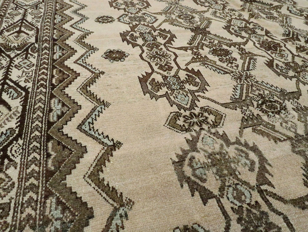 Antique Persian Malayer Rug, No.23069 - Staging