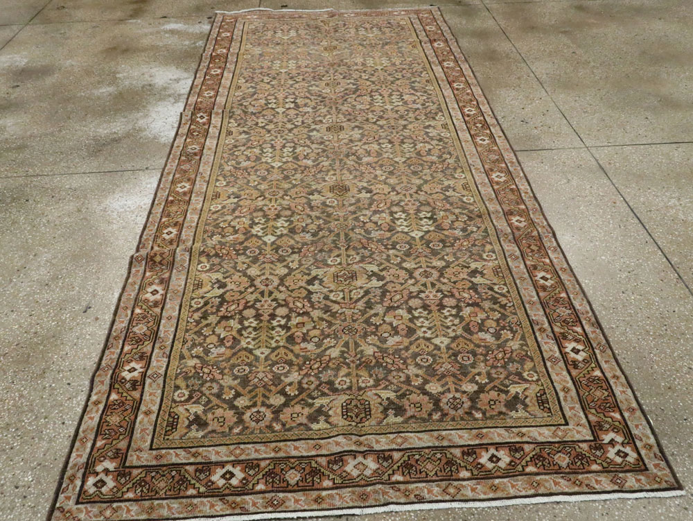 Antique Persian Malayer Carpet, No.23080 - Staging