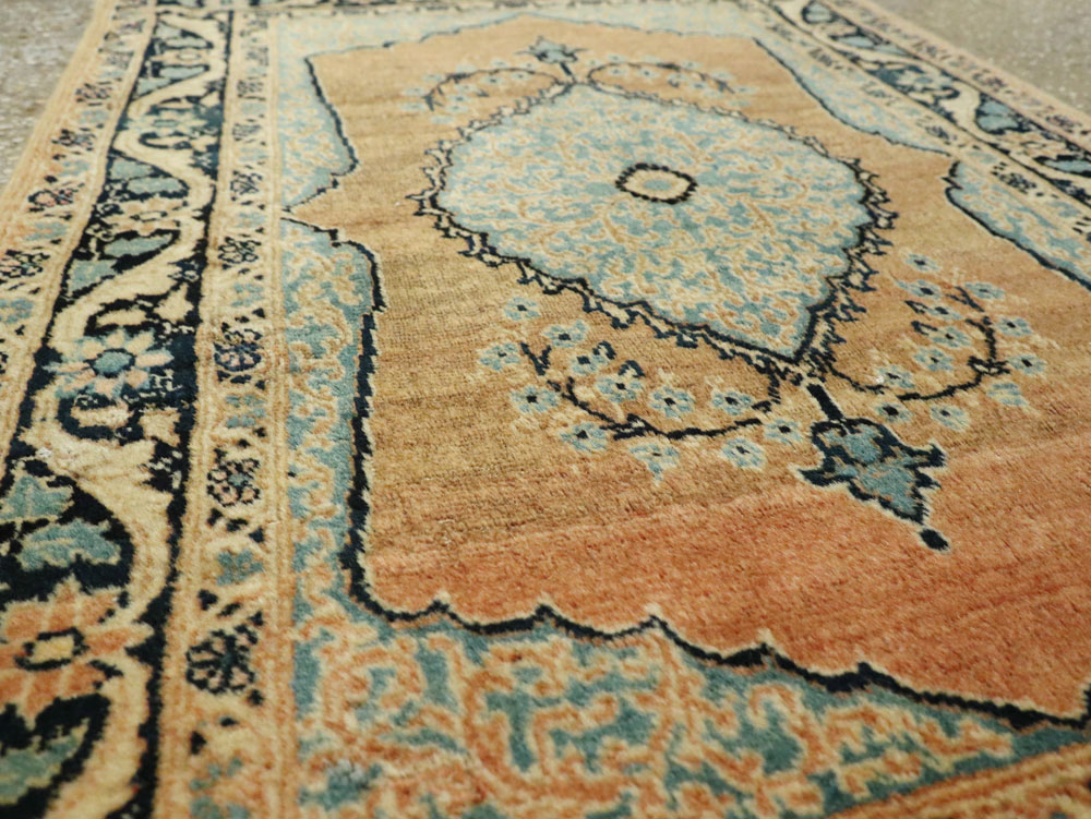 Antique Persian Tabriz Hagi Jalili Rug, No.23104 - Staging