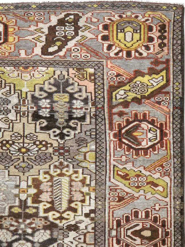 Antique Persian Bakhtiari Rug, No.23107 - Staging