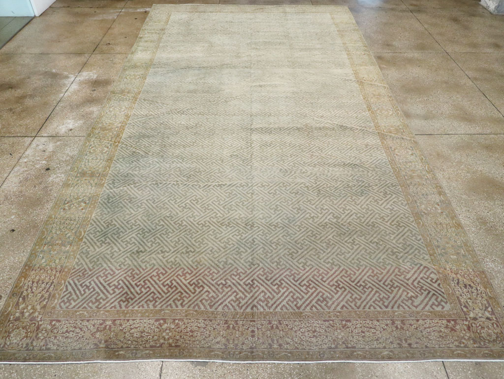 Antique Indian Lahore Carpet, No.23122 - Staging