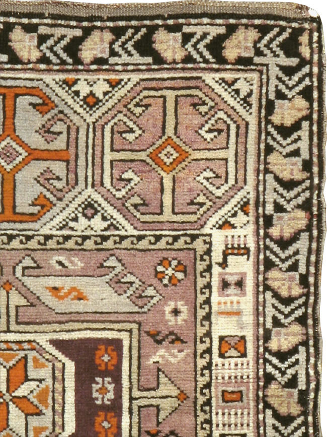 Antique Caucasian Shirvan Rug, No.23132 - Staging