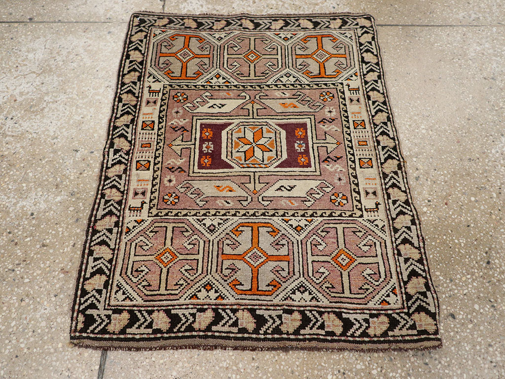 Antique Caucasian Shirvan Rug, No.23132 - Staging
