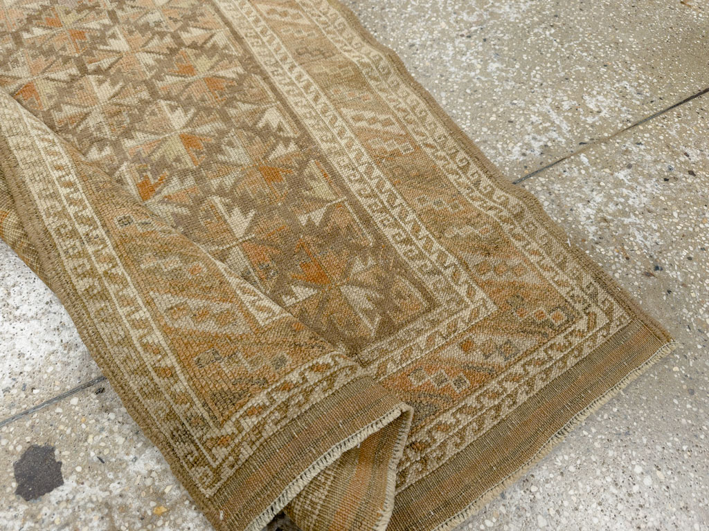 Antique Persian Baluch Throw Rug, No.23141 - Staging
