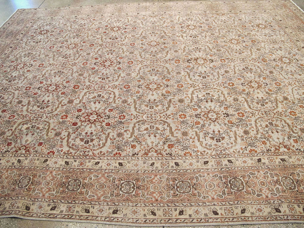 Antique Perian Tabriz Carpet, No.23144 - Staging