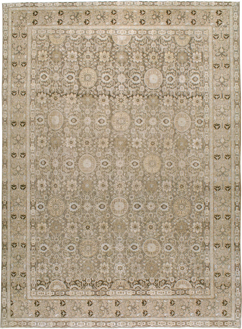 Antique Persian Tabriz Carpet, No.23149 - Staging