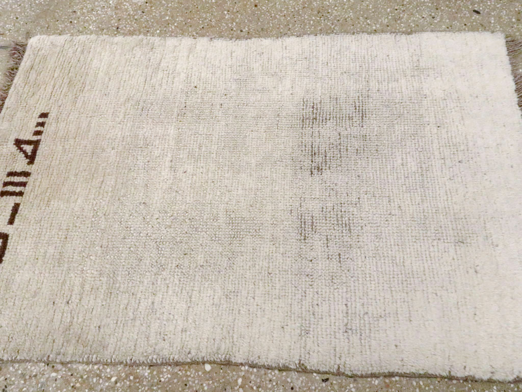 Vintage Persian Gabbeh Rug, No.23186 - Staging