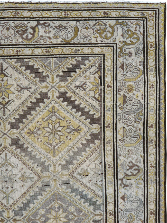 Antique Persian Malayer Rug, No.23201 - Staging