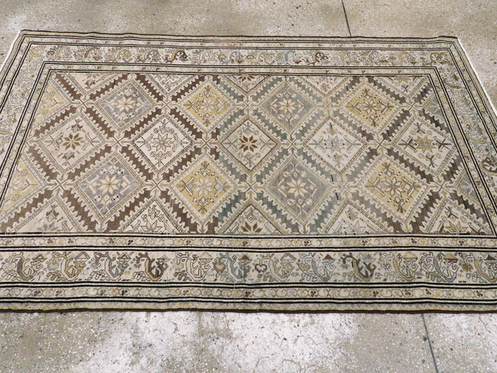 Antique Persian Malayer Rug, No.23201 - Staging