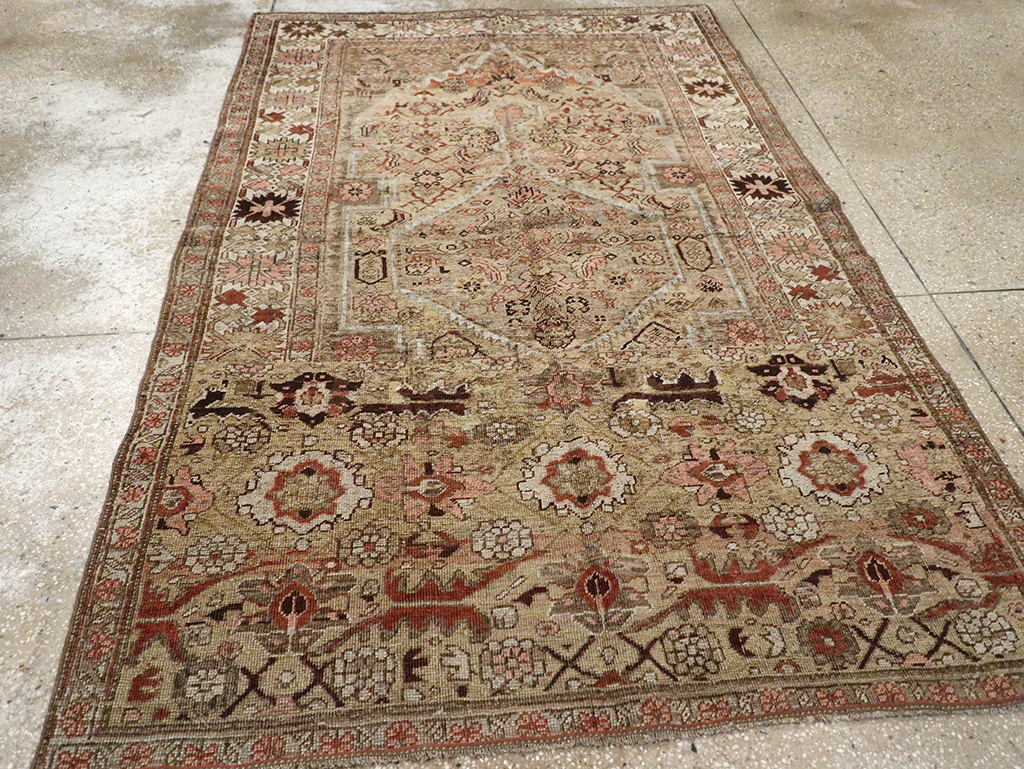 Antique Persian Bidjar Rug, No.23211 - Staging