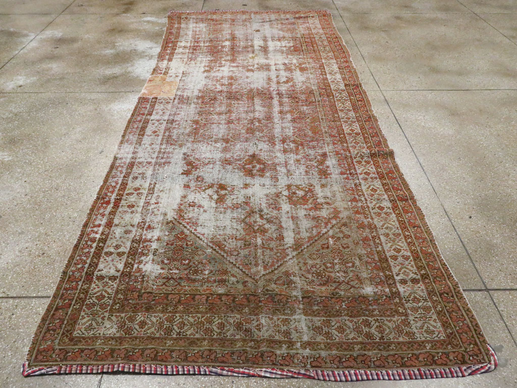 Antique Persian Malayer Gallery Carpet, No.23229 - Staging