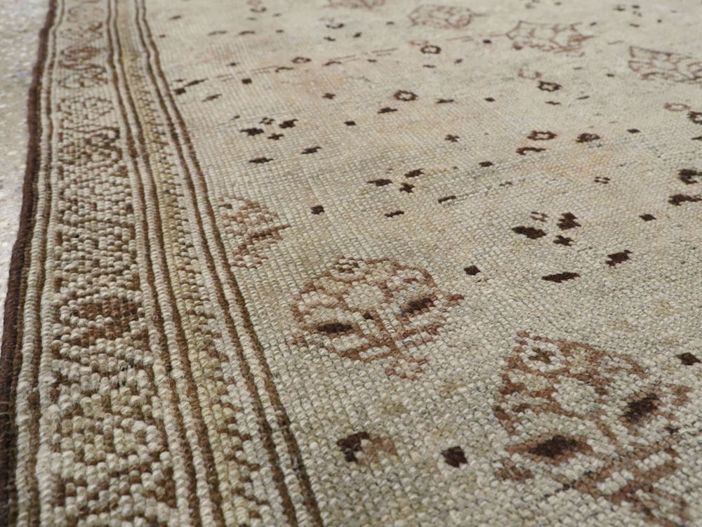 Vintage Persian Malayer Rug, No.23259 - Staging