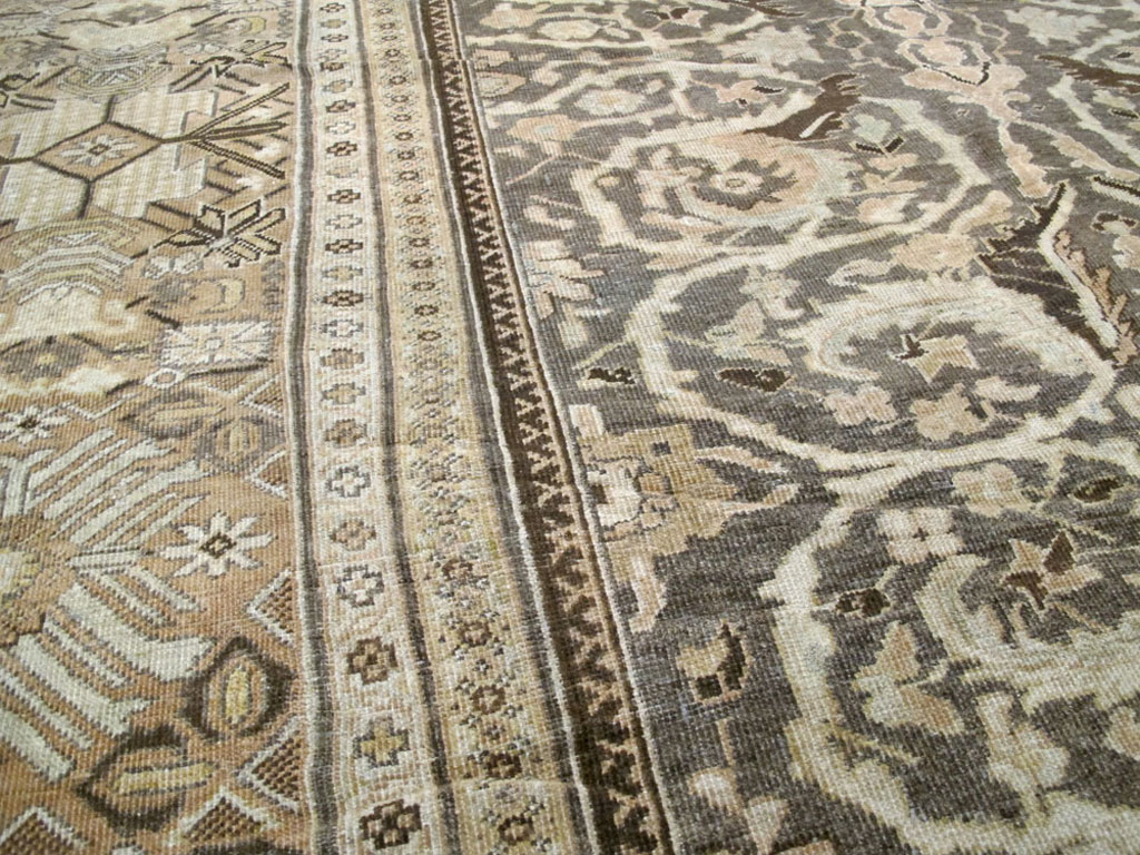 Antique Persian Sultanabad Carpet, No.23293 - Staging
