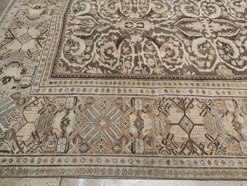 Antique Persian Sultanabad Carpet, No.23293 - Staging