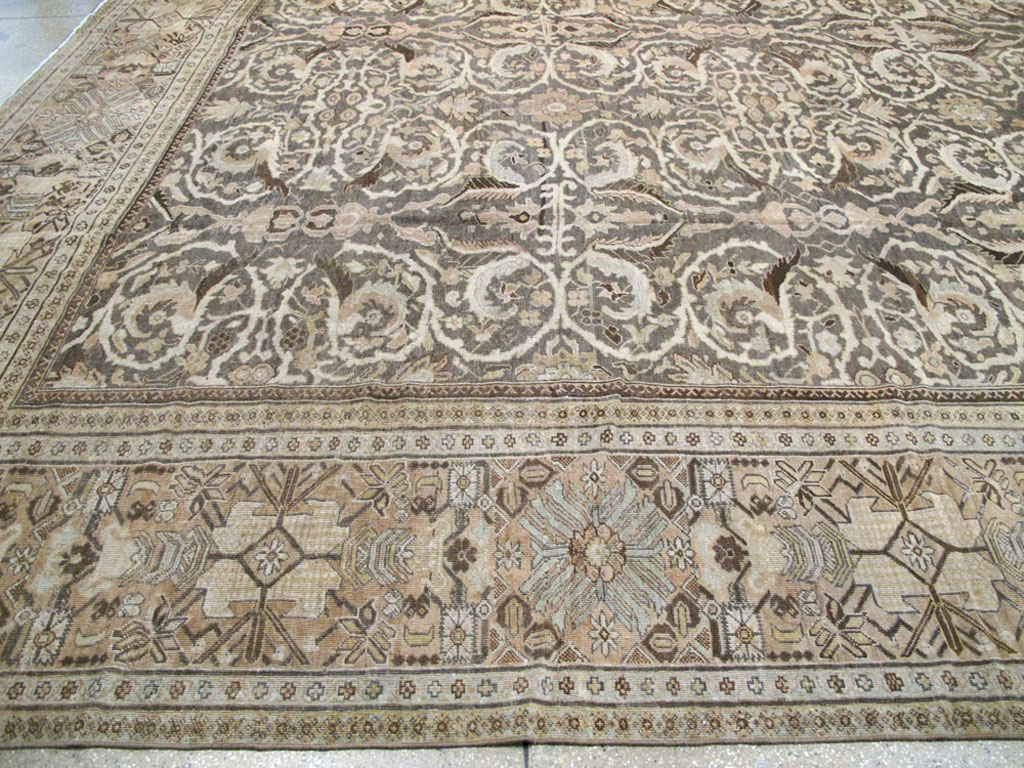 Antique Persian Sultanabad Carpet, No.23293 - Staging