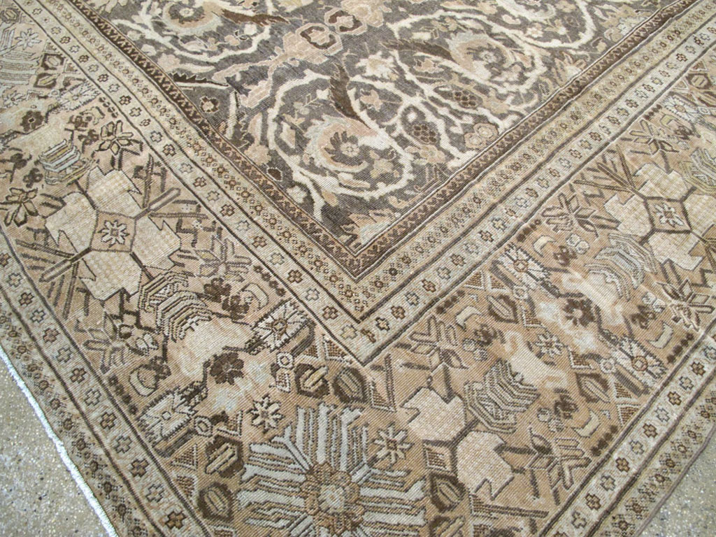 Antique Persian Sultanabad Carpet, No.23293 - Staging