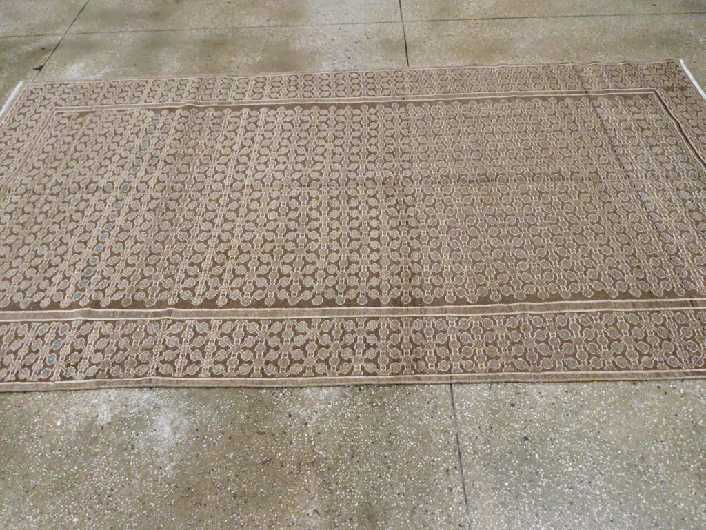 Antique Persian Serab Carpet, No.23315 - Staging