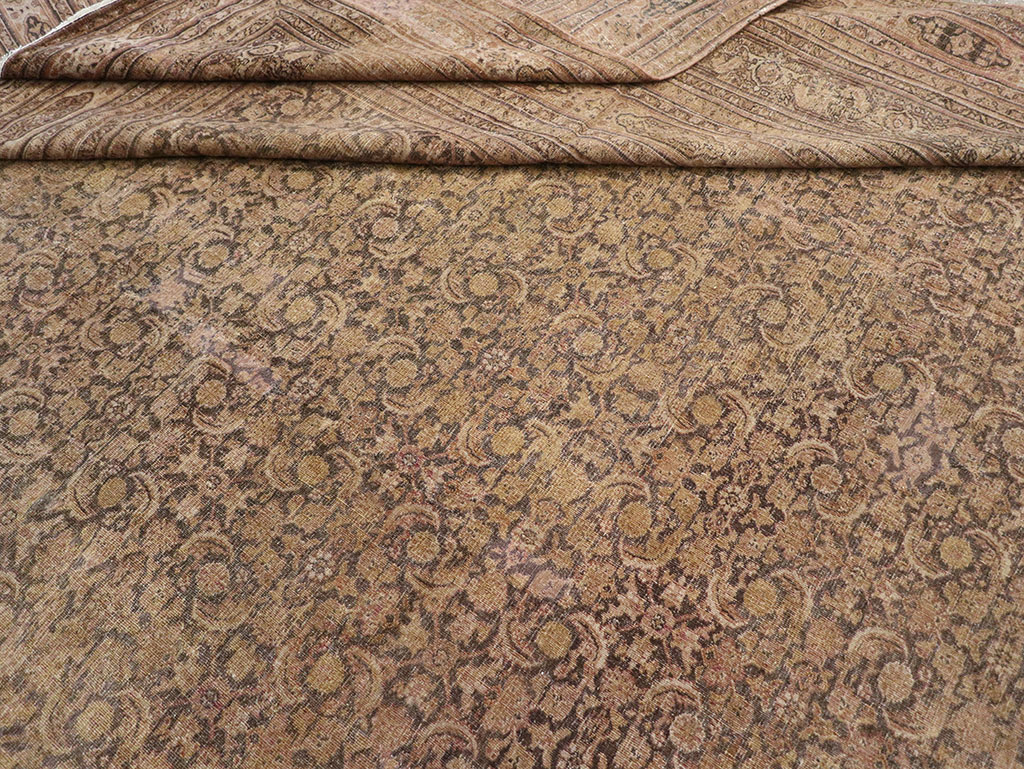 Antique Persian Dorokhsh Carpet, No.23324 - Staging