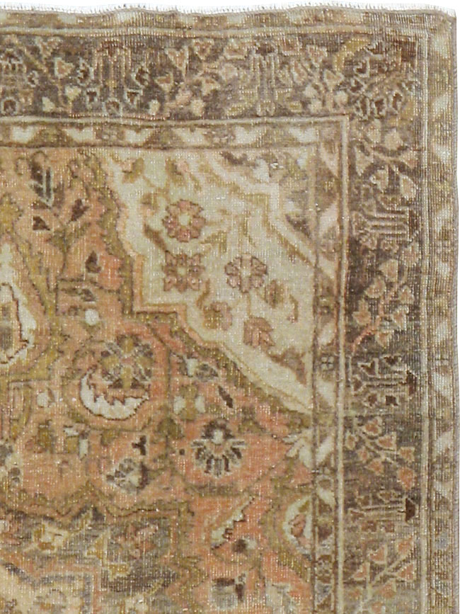 Antique Persian Sarouk Rug, No.23326 - Staging