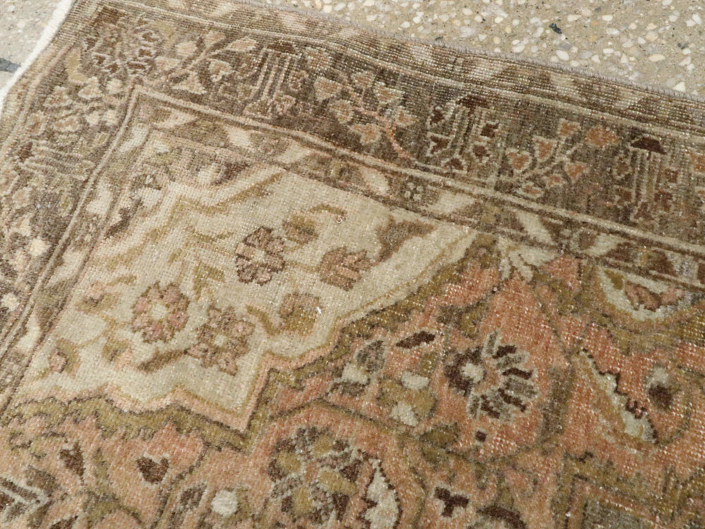 Antique Persian Sarouk Rug, No.23326 - Staging