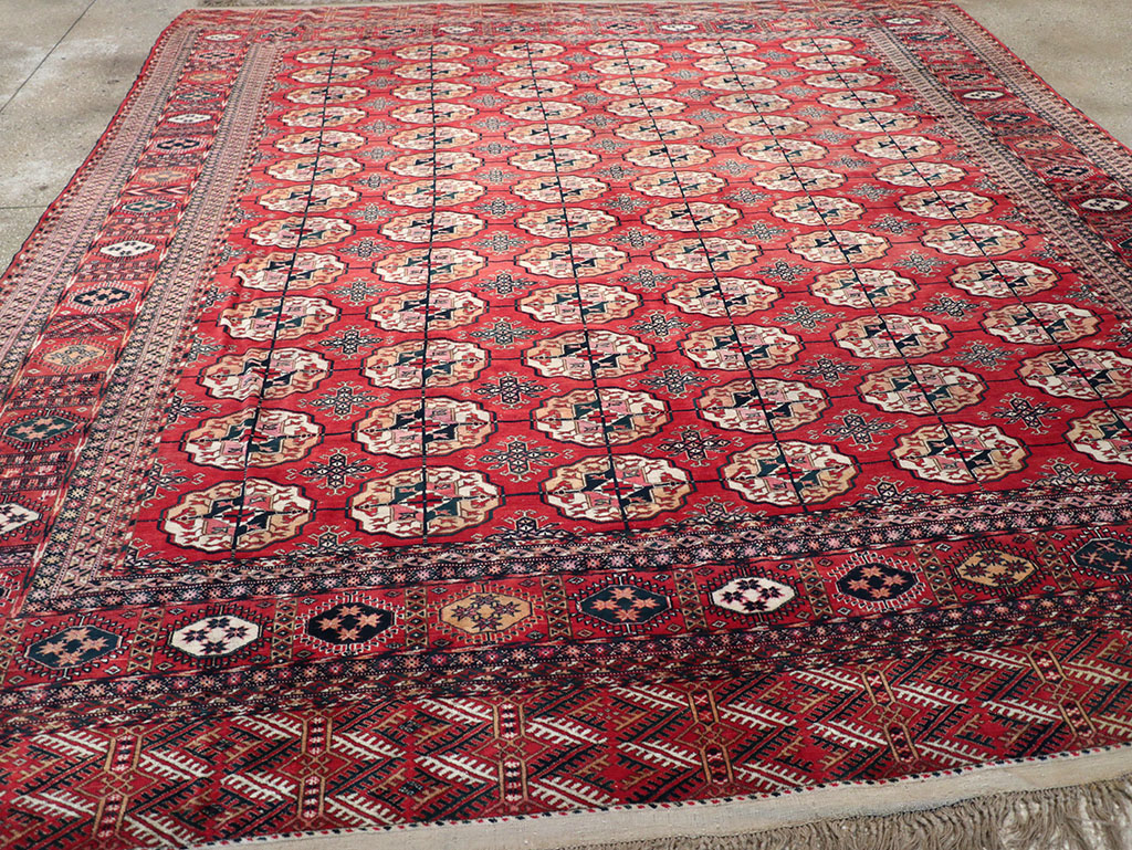 Vintage Central Asian Tekke Rug, No.23341 - Staging