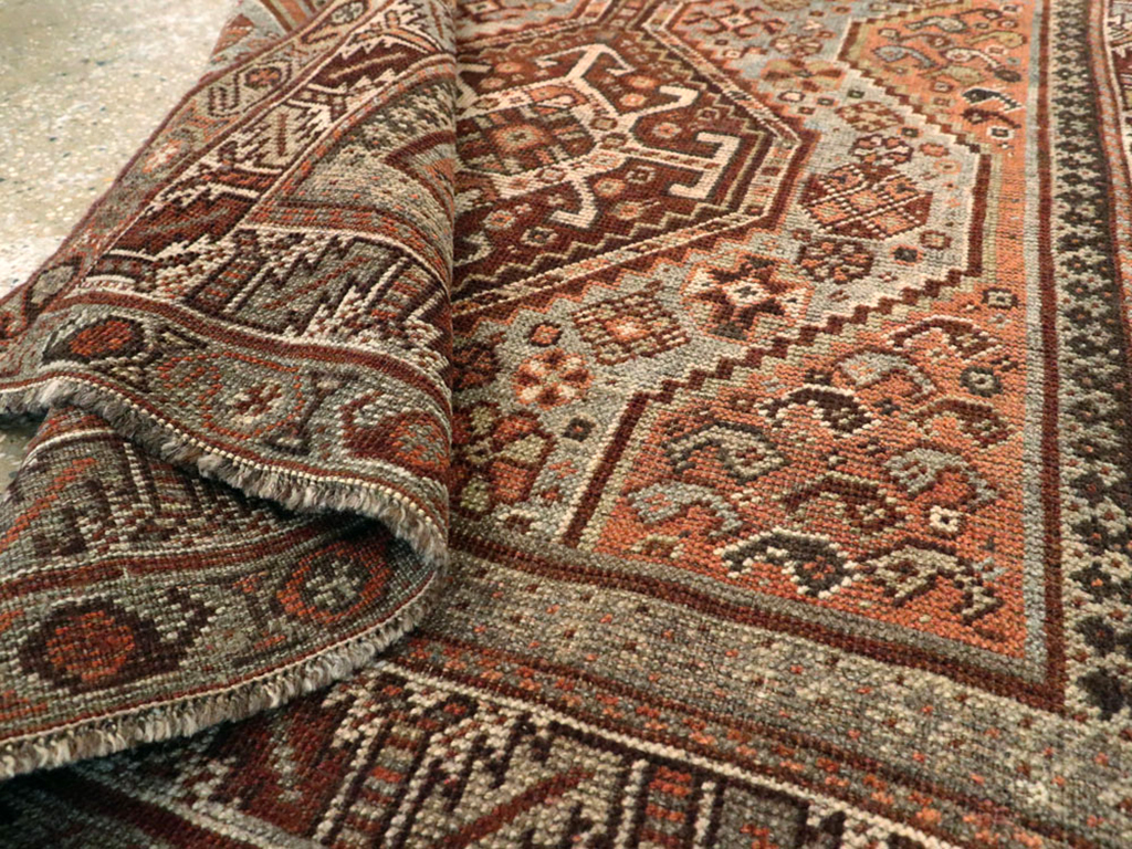 vintage Persian Shiraz Rug, No.23356 - Staging