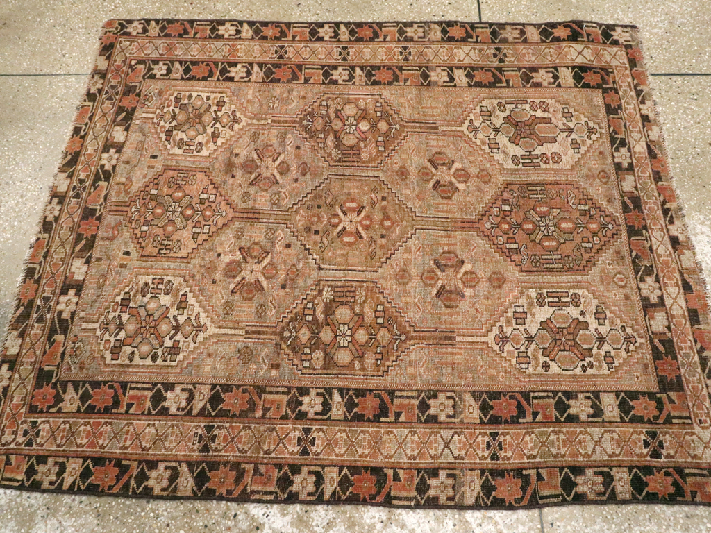 Vintage Persian Shiraz Rug, No.23380 - Staging