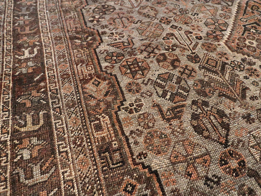 Vintage Persian Shiraz Carpet, No.23382 - Staging