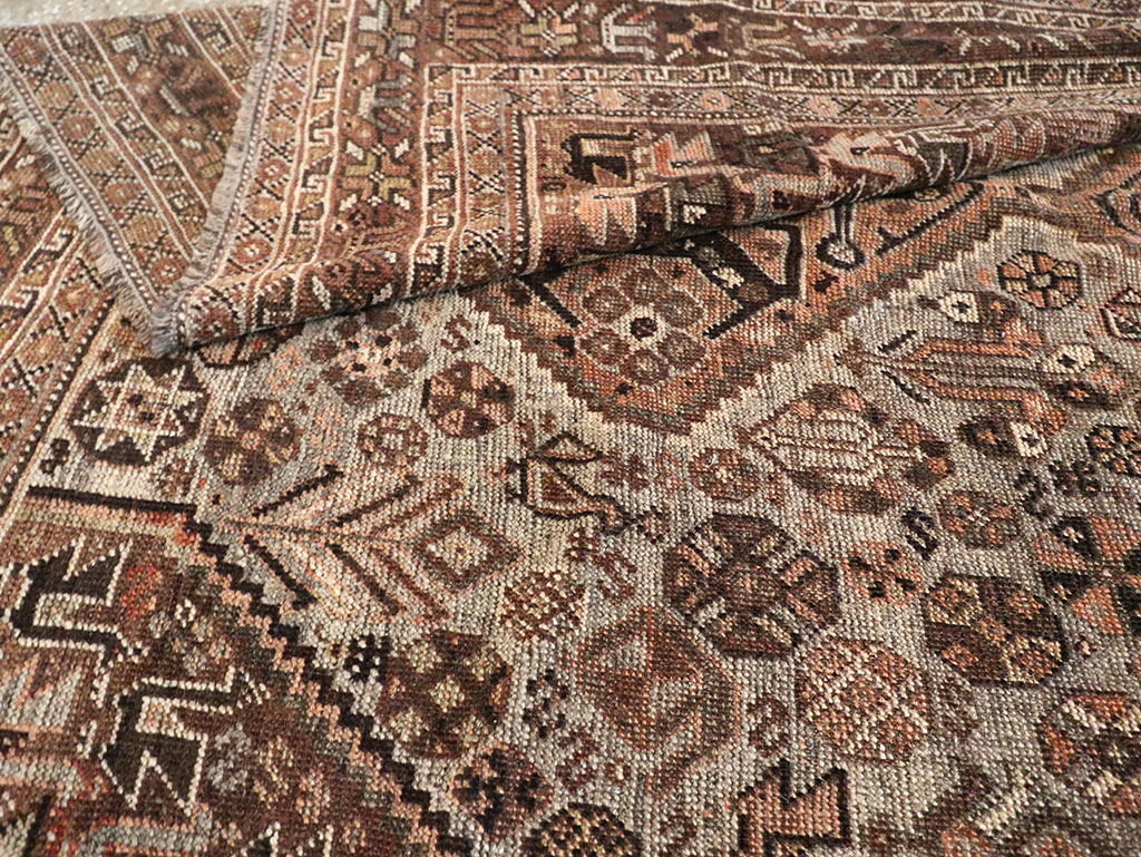 Vintage Persian Shiraz Carpet, No.23382 - Staging