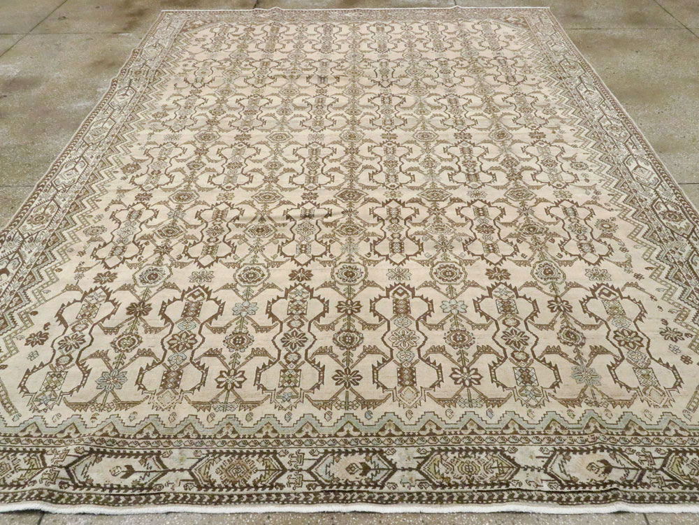 Antique Persian Malayer Carpet, No.23387 - Staging