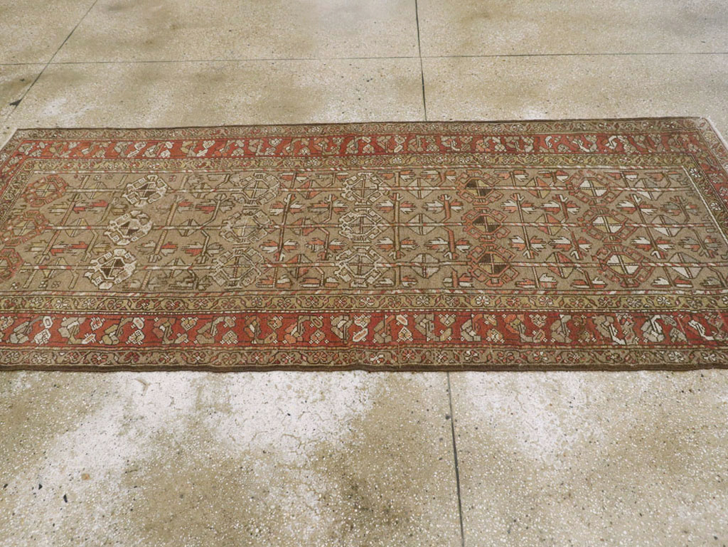 Vintage Persian Serab Gallery Carpet, No.23392 - Staging