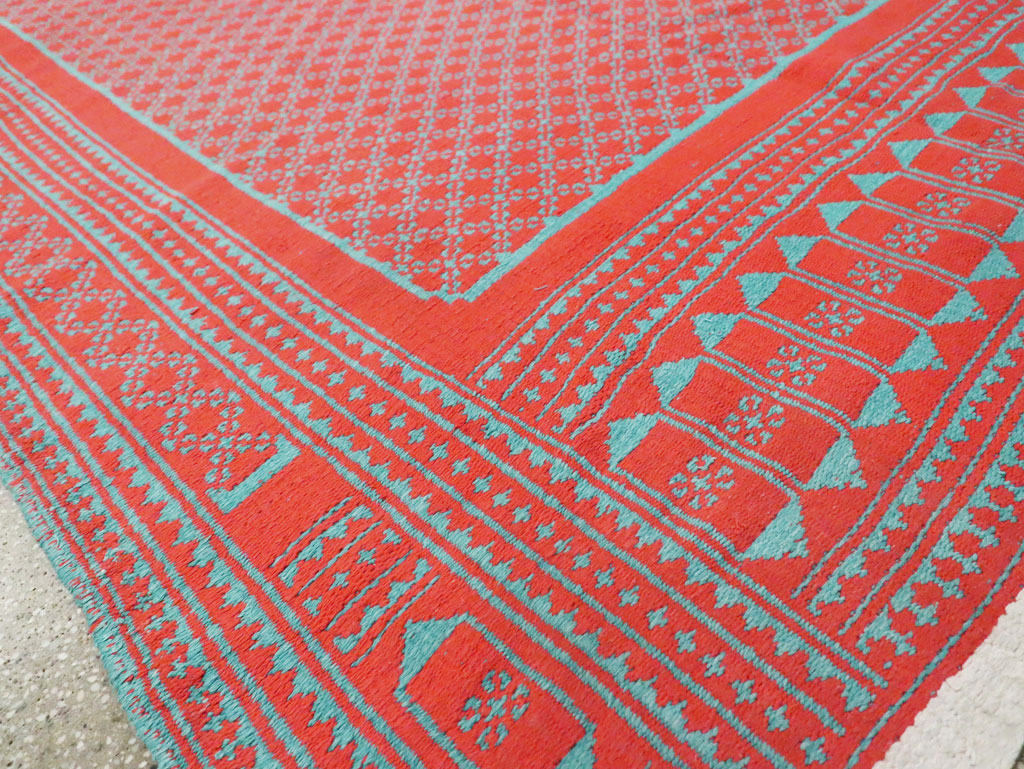 Vintage Persian Flatweave Kilim, No.23406 - Staging