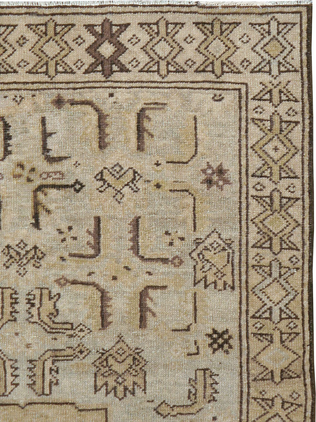 Vintage Persian Malayer Rug, No.23411 - Staging