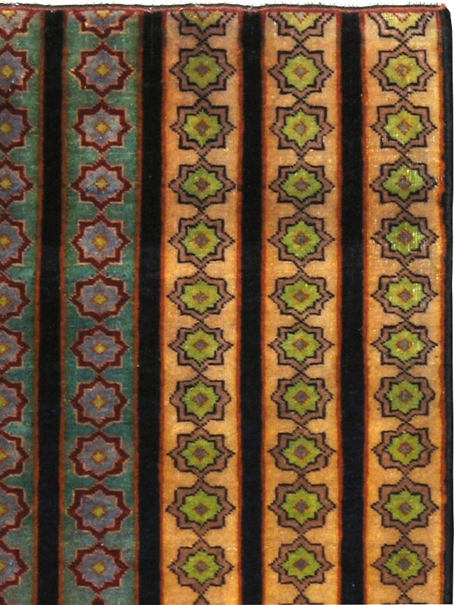 Vintage Persian Kashan Modernist Rug, No.23420 - Staging