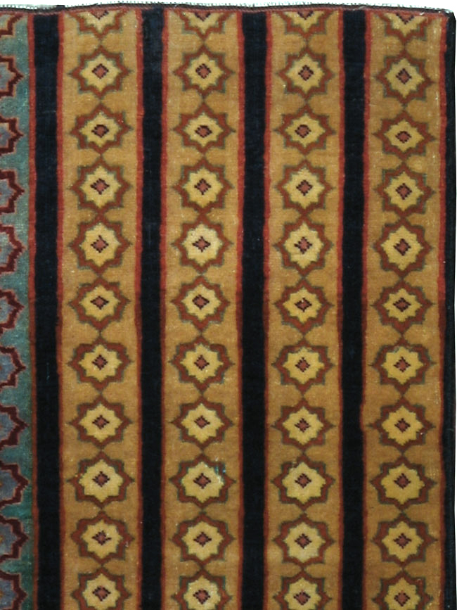 Vintage Persian Kashan Modernist Rug, No.23420 - Staging