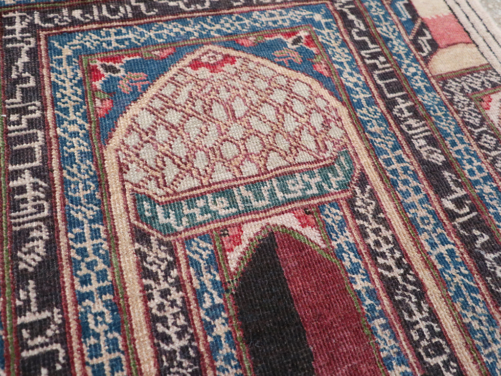 Vintage Persian Tabriz Pictorial Throw Rug, No.23455 - Staging