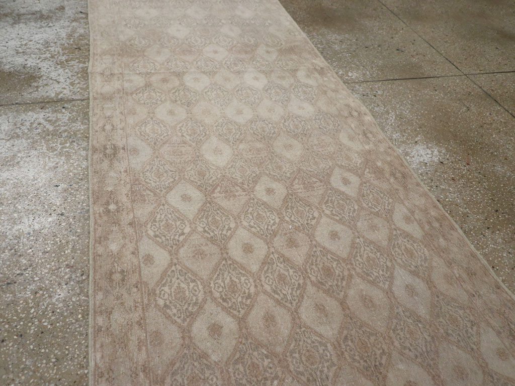 Vintage Persian Mashad Gallery Runner, No.23457 - Staging