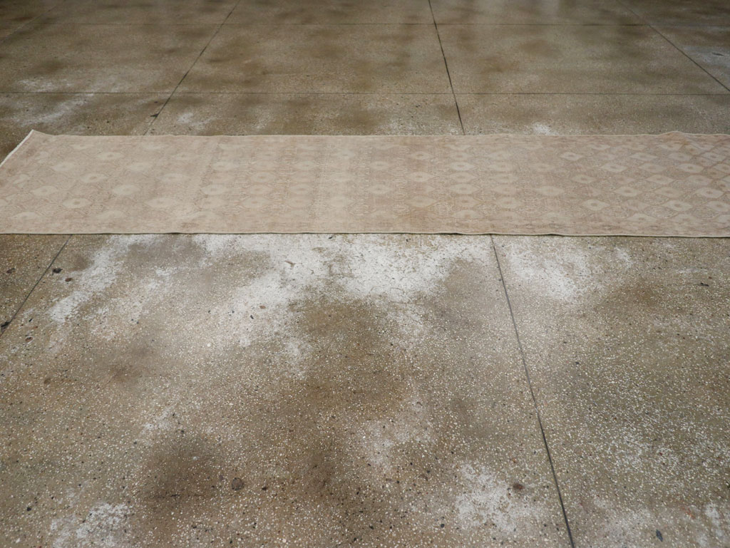 Vintage Persian Mashad Gallery Runner, No.23457 - Staging