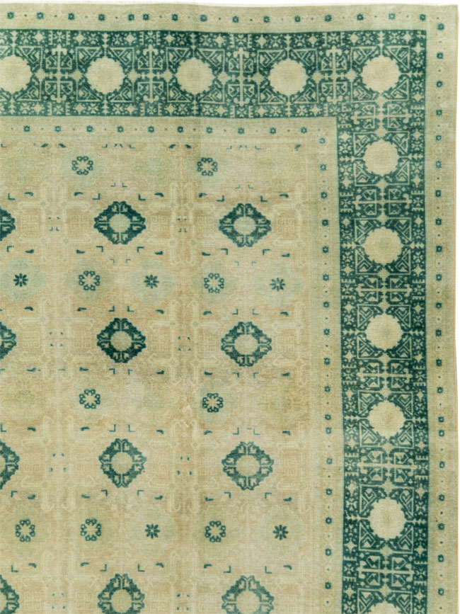 Vintage Persian Tabriz Carpet, No.23476 - Staging