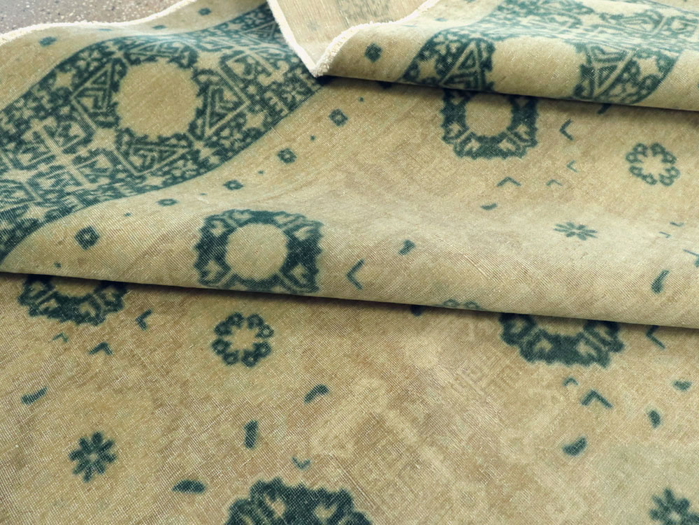 Vintage Persian Tabriz Carpet, No.23476 - Staging